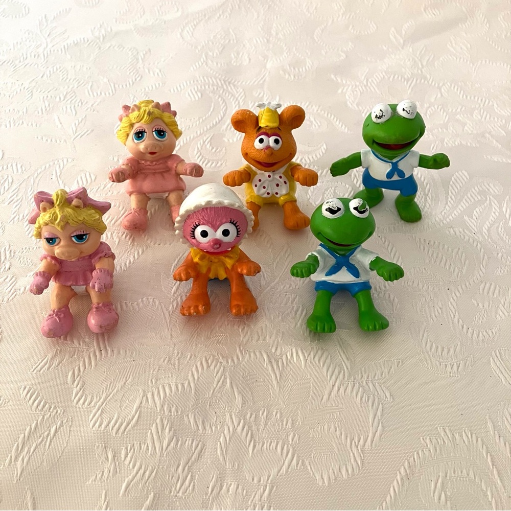 McDonald's Toys Sesame Street Mini Muppets 1986 Bundle of 6 kid toys
